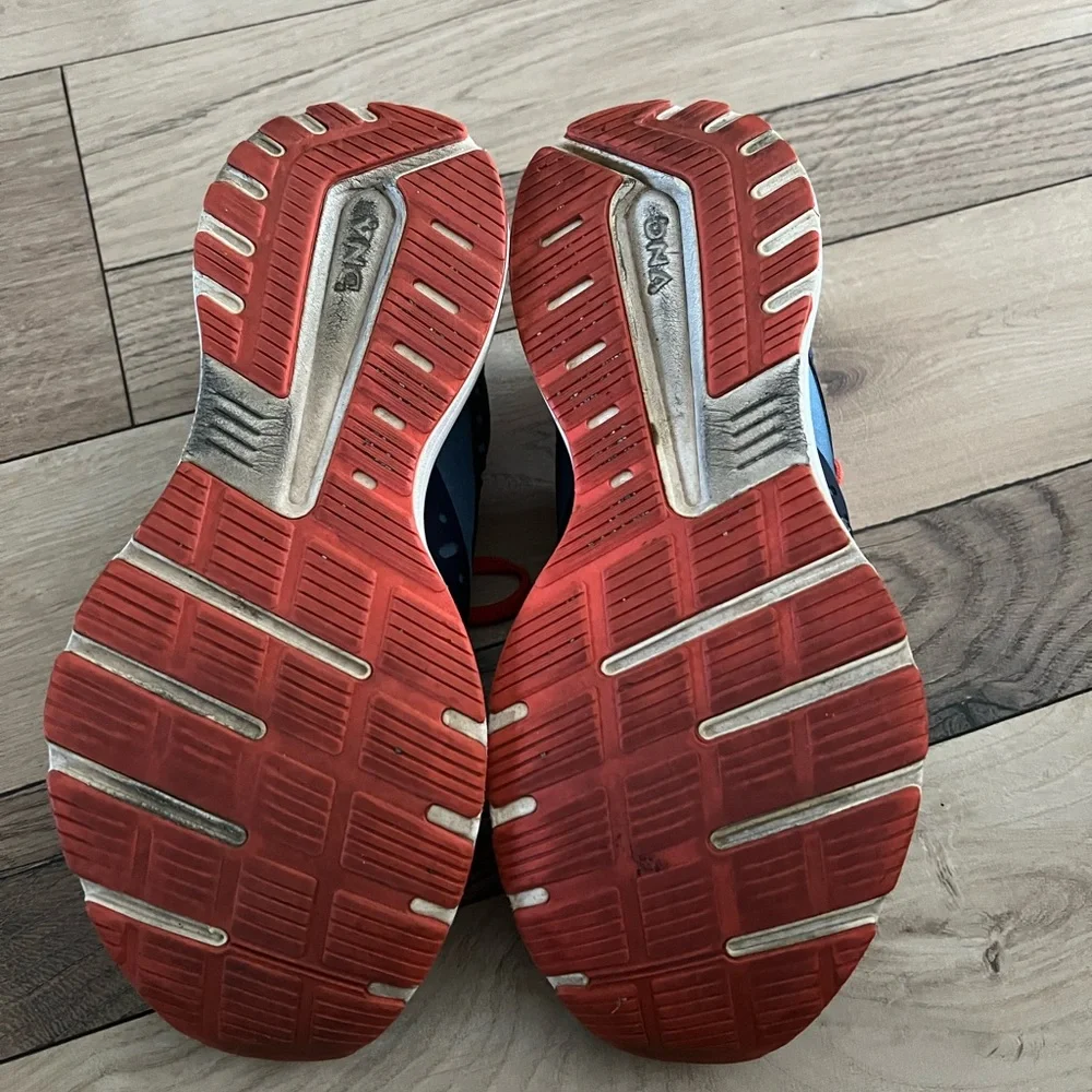 Women’s Brooks Athletic Shoes Sneakers Size 7.5 - Picture 7 of 9